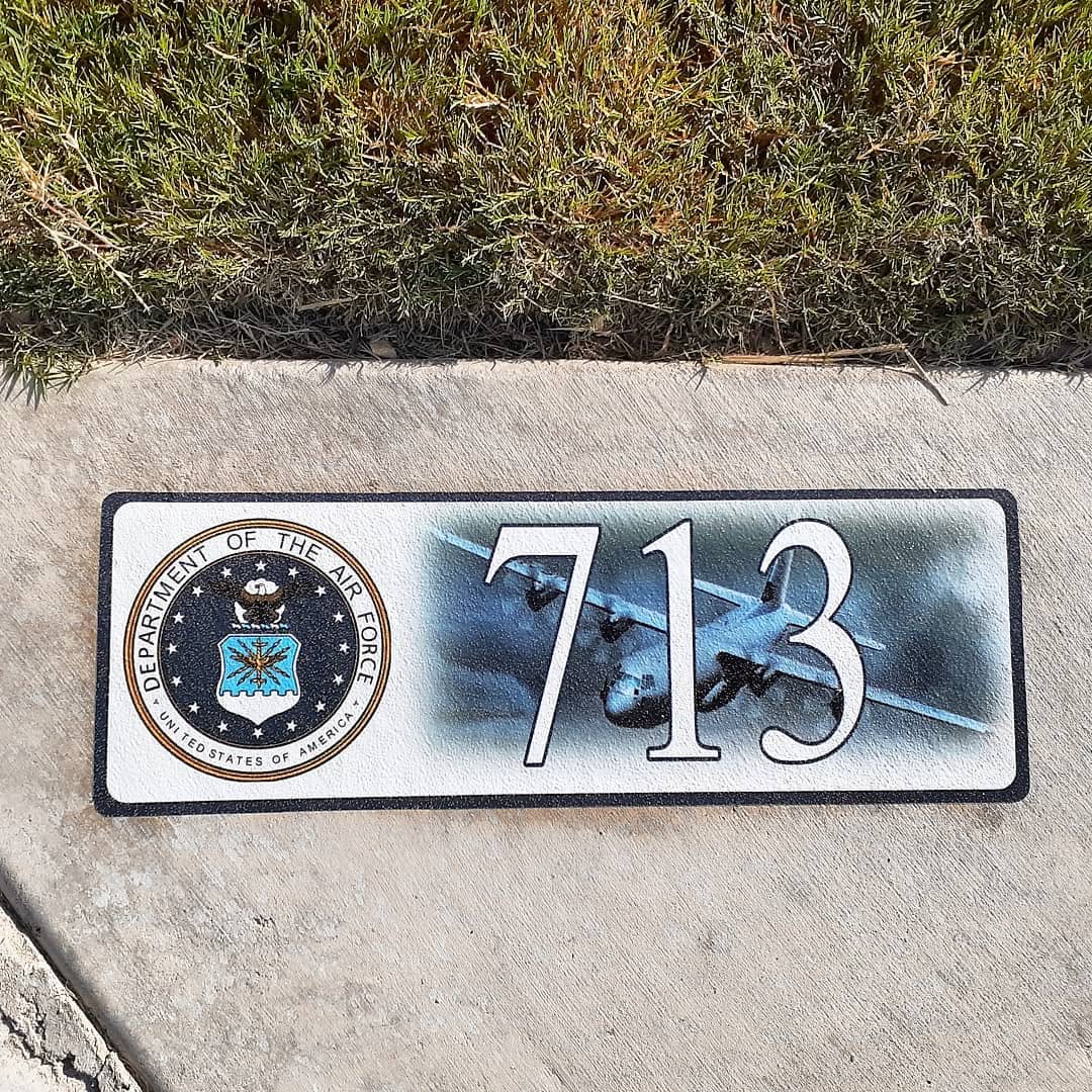 Reflective Curb Address Graphics
